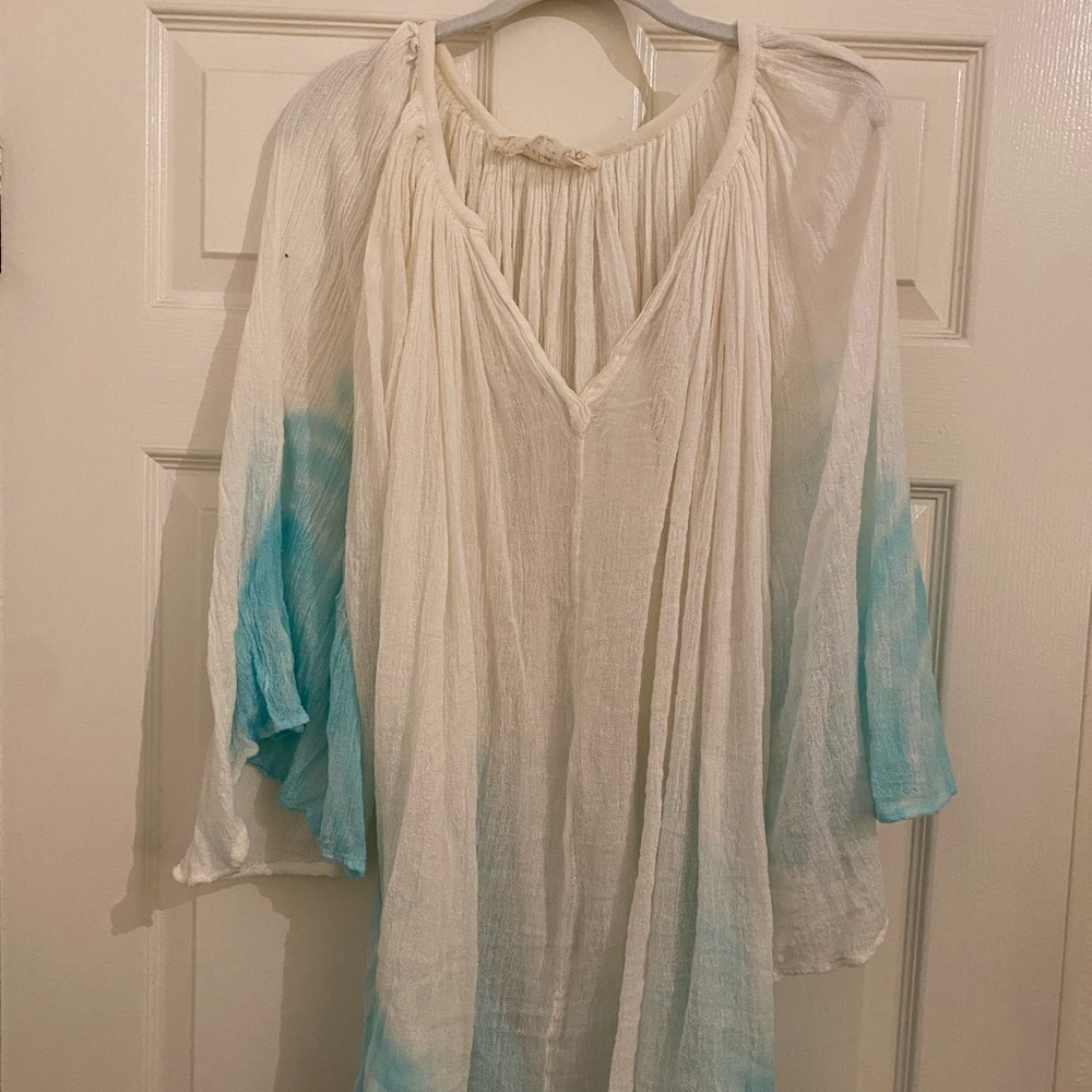 Jen’s Pirate Booty one size fits all Gauzy Beach Coverup White and Blue Ombre